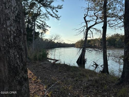0000 Strickland Rd, Ebro, FL, 32437 | Card Image