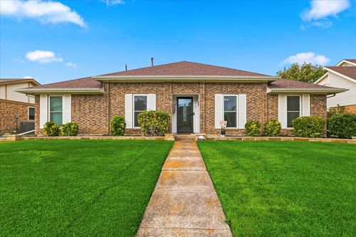 914 Reno St, Lewisville, TX, 75077-2727 | Card Image