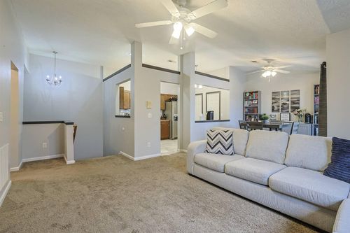 927 Summitridge Ln, Erlanger, KY, 41018-3874 | Card Image