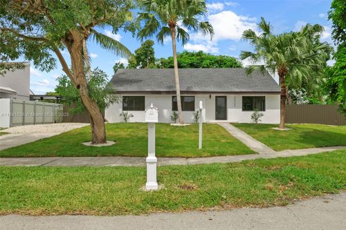 20620 Sw 120th Pl, Miami, FL, 33177-5335 | Card Image