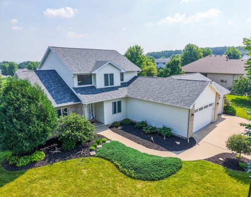 5182 Southern Ridge Ln Sw, Rochester, MN, 55902-1864 | Card Image