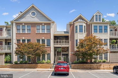 unit-206a-3801 Ridge Knoll Ct, FAIRFAX, VA, 22033-4613 | Card Image