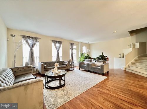 7317 Hampton Manor Pl, SPRINGFIELD, VA, 22150-4921 | Card Image