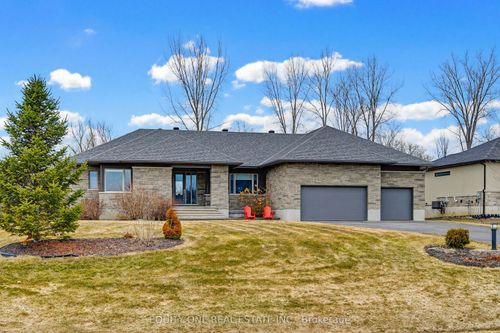 415 Shoreway Dr, Greely, ON, K4P0G4 | Card Image