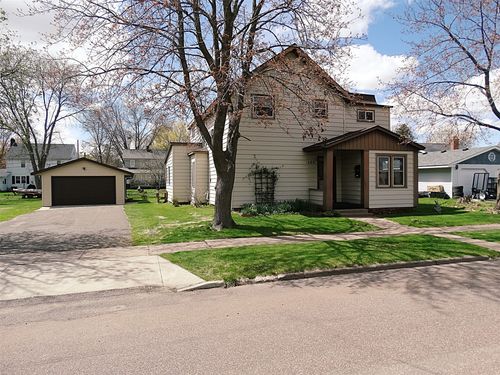 3-127 S 2nd St, Barron, WI, 54812-1475 | Card Image