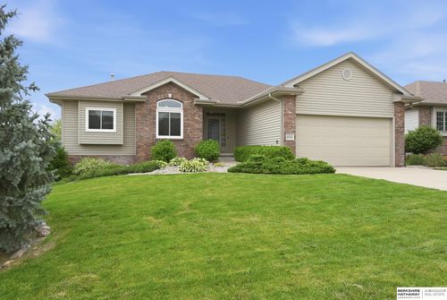11116 S 213th St, Gretna, NE, 68028-3941 | Card Image