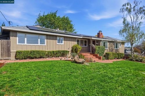 102 Hillcrest Dr, Orinda, CA, 94563-3225 | Card Image