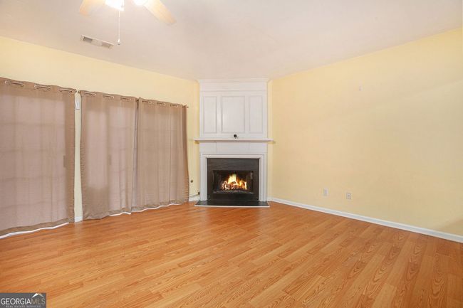 3712 Berkeley Xing, Townhouse with 2 bedrooms, 3 bathrooms and 2 parking in Duluth GA | Image 9