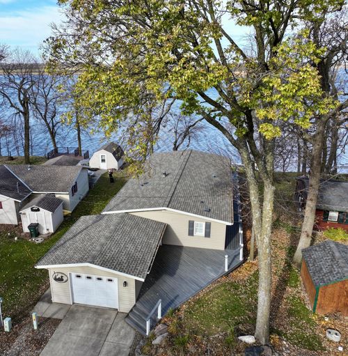 4916 189th Ave Nw, New London, MN, 56273-8625 | Card Image