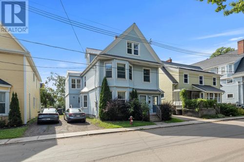 51 Upper Prince St, Charlottetown, PE, C1A4S6 | Card Image
