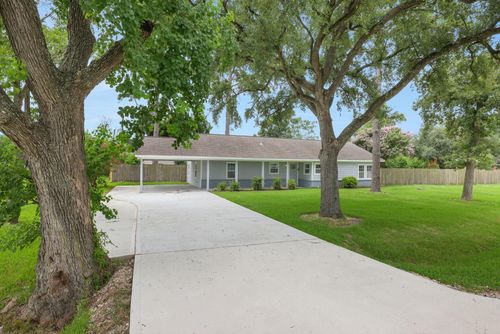 519 N Shady Ln, La Porte, TX, 77571-7243 | Card Image