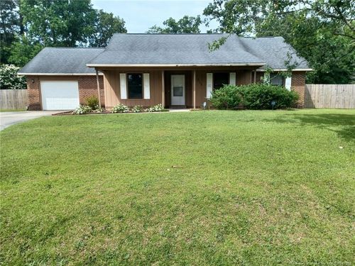 513 Woodberry Cir, Raeford, NC, 28376-9185 | Card Image