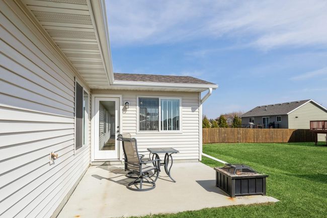 413 Fawn Run, Townhouse with 2 bedrooms, 2 bathrooms and null parking in Kenyon MN | Image 23