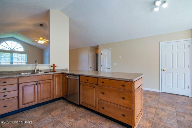 234 Cave Heights Ln, House other with 3 bedrooms, 2 bathrooms and null parking in Falls Of Rough KY | Image 13