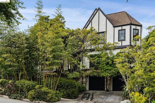 1915 Thousand Oaks Blvd, Berkeley, CA, 94707 | Card Image