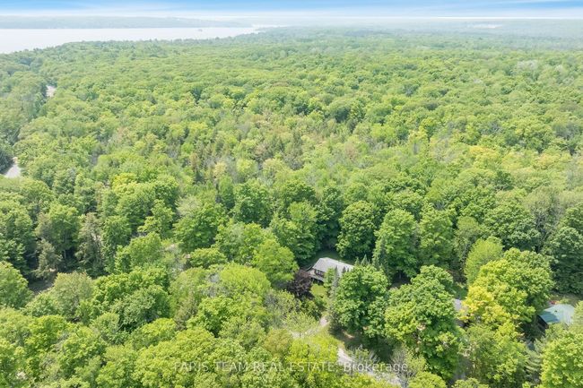 1474 Champlain Rd, House other with 3 bedrooms, 2 bathrooms and 4 parking in Tiny ON | Image 30