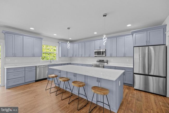 18518 Old Triangle Rd, House other with 5 bedrooms, 6 bathrooms and null parking in TRIANGLE VA | Image 11