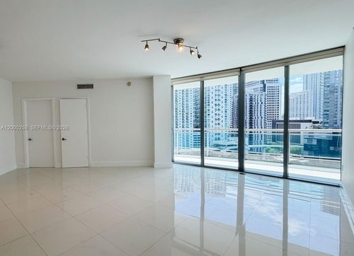 apt-1702-350 S Miami Ave, Miami, FL, 33130-1920 | Card Image