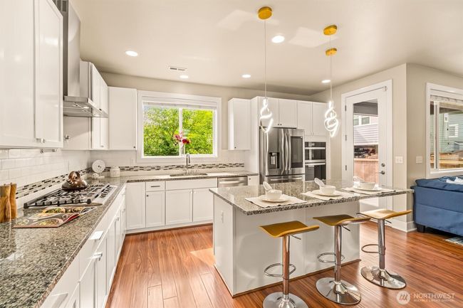 17818 38 Th Dr Se, Condo with 4 bedrooms, 3 bathrooms and null parking in Bothell WA | Image 15