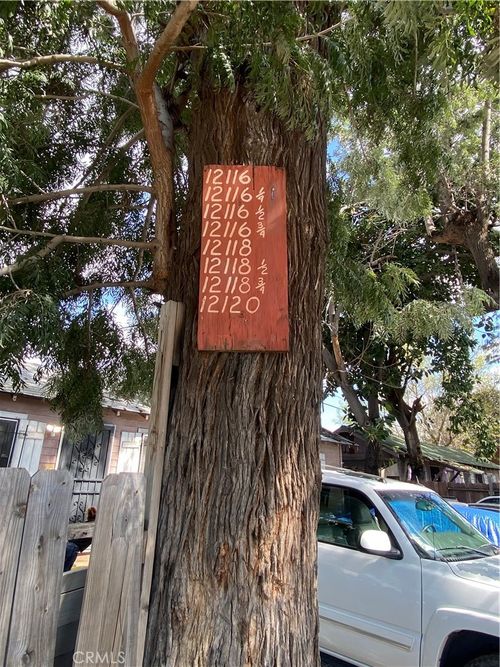 12116 S Willowbrook Ave, Compton, CA, 90222-1317 | Card Image