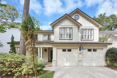 34 E Gaslight Pl, The Woodlands, TX, 77382-1401 | Card Image