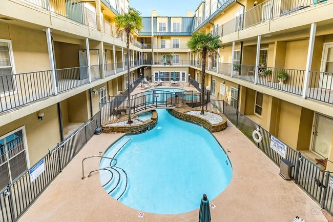 APT-221 - 921 Marine Dr, House other with 2 bedrooms, 2 bathrooms and 1 parking in Galveston TX | Image 19