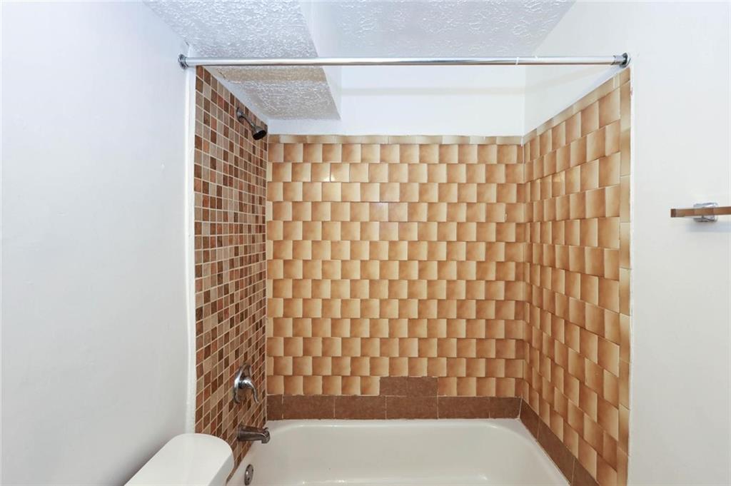 Residential Lease in Atlanta 5