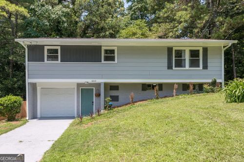 3205 Pennington Cir Sw, Atlanta, GA, 30354-2612 | Card Image