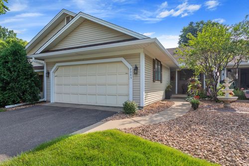 102-2005 28th Ave Nw, New Brighton, MN, 55112-5366 | Card Image