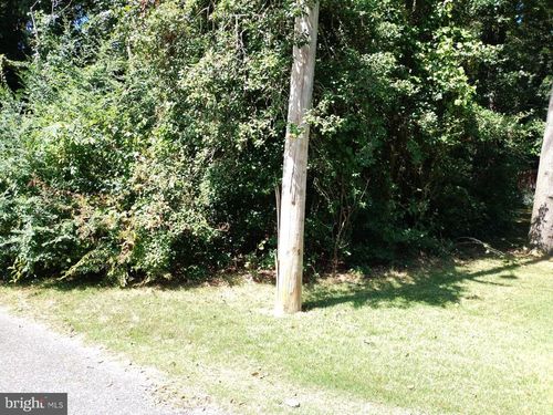 144 Allen Ave, LAUREL, DE, 19956-1202 | Card Image