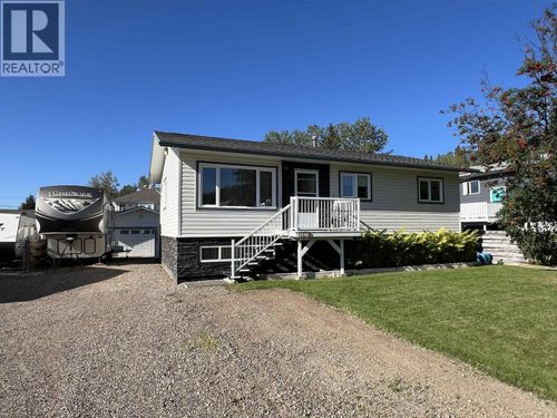 4815 Spruce Ave, Fort Nelson, BC, V0C1R0 | Card Image