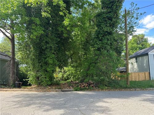 2515 Dallas Ave, High Point, NC, 27265-3417 | Card Image