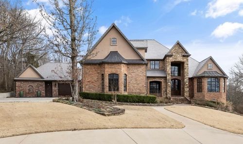 2369 E Ridgewood Ln, Fayetteville, AR, 72703-4559 | Card Image