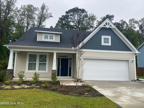 101 Harvest Meadows Xing, Jacksonville, NC, 28546-0185 | Card Image