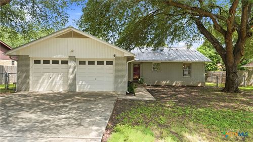 938 Lazy Trail, New Braunfels, TX, 78130 | Card Image