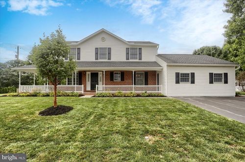1 Zenu Rd, MECHANICSBURG, PA, 17055-4812 | Card Image