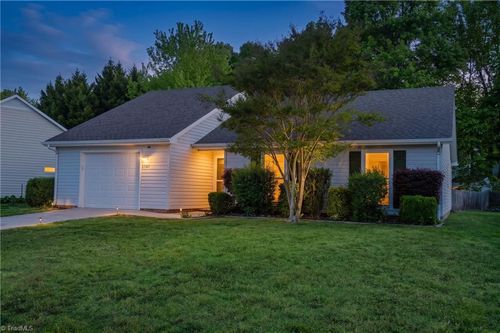 2701 Castle Croft Road, Greensboro, NC, 27407 | Card Image