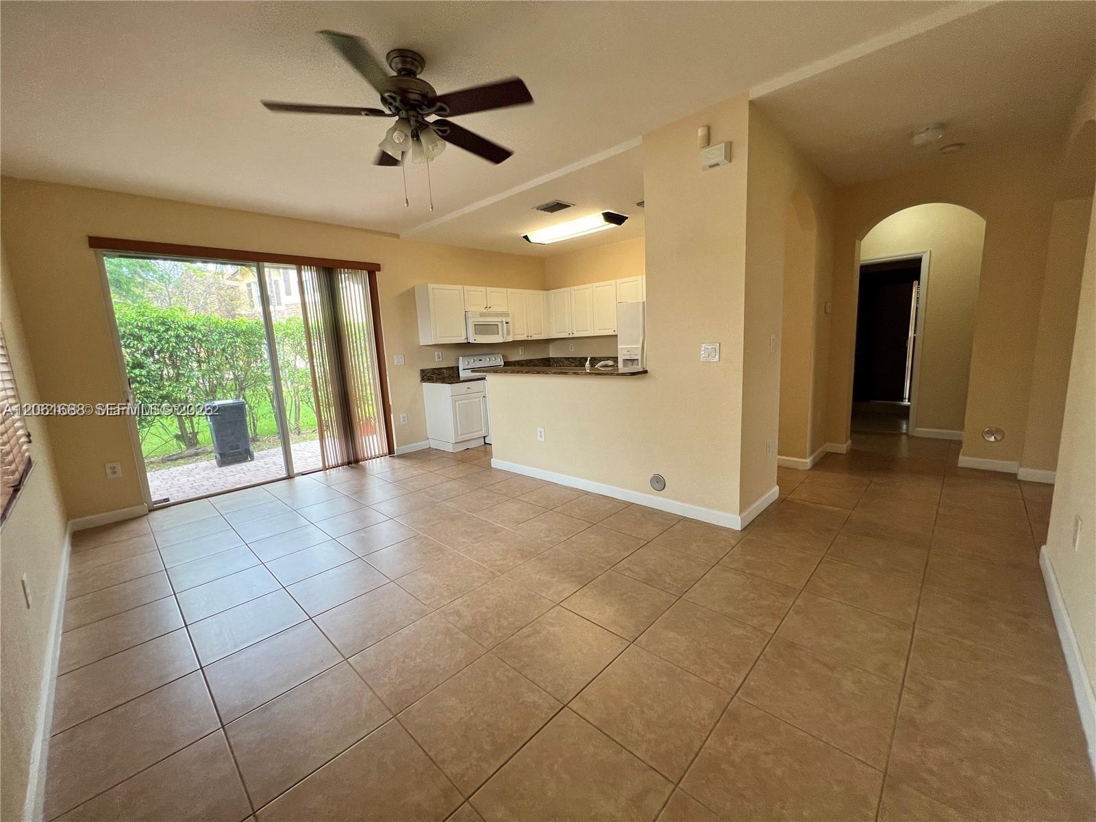 Residential Lease in Cutler Bay 3
