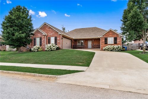 5902 Sw Knotty Pine Rd, Bentonville, AR, 72713-5655 | Card Image