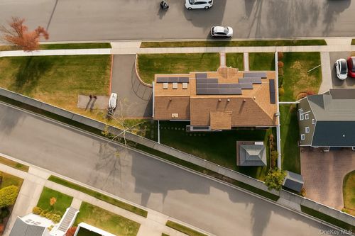 175 Hamilton Ave, Island Park, NY, 11558-1930 | Card Image