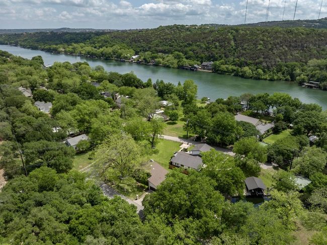 2503 Manana St, House other with 3 bedrooms, 3 bathrooms and 4 parking in Austin TX | Image 31