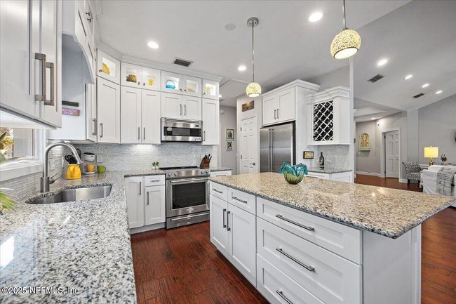 189 Laurel Ln, House other with 3 bedrooms, 2 bathrooms and null parking in PONTE VEDRA BEACH FL | Image 8