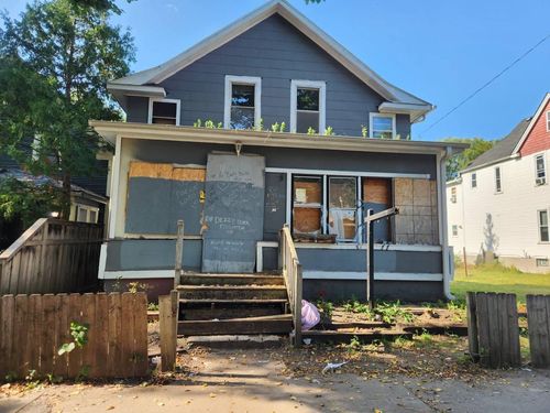 3042 15th Ave S, Minneapolis, MN, 55407-1706 | Card Image