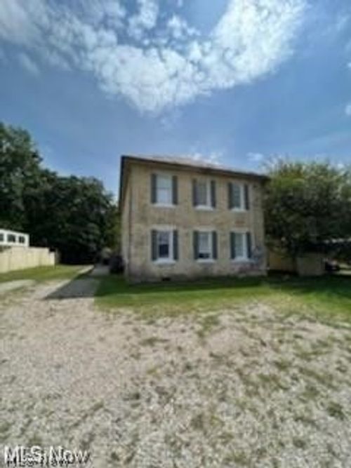 b-1108 River Drive, Dresden, OH, 43821 | Card Image