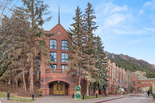 b65-315 E Dean St, Aspen, CO, 81611-1807 | Card Image