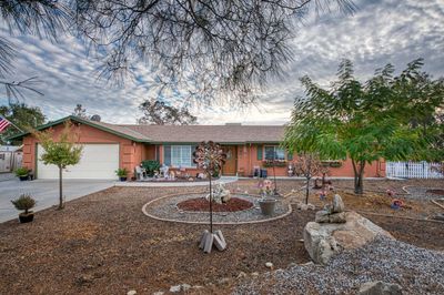 43602 Crystal Cave Circle, House other with 3 bedrooms, 0 bathrooms and null parking in Coarsegold CA | Image 1