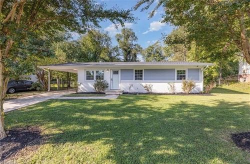 1803 Twain Rd, Greensboro, NC, 27405-4118 | Card Image