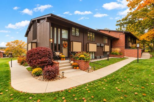 81 Aspen Rd, Lake Geneva, WI, 53147 | Card Image