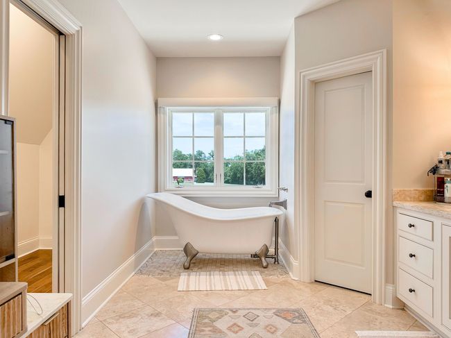 2400 Breeding Dr Nw, House other with 5 bedrooms, 6 bathrooms and null parking in Hartselle AL | Image 46
