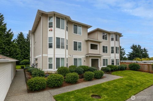 c302-10025 9th Ave W, Everett, WA, 98204-8788 | Card Image